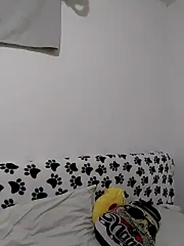 SofieLove 01 online show from 04/04/26, 06:55