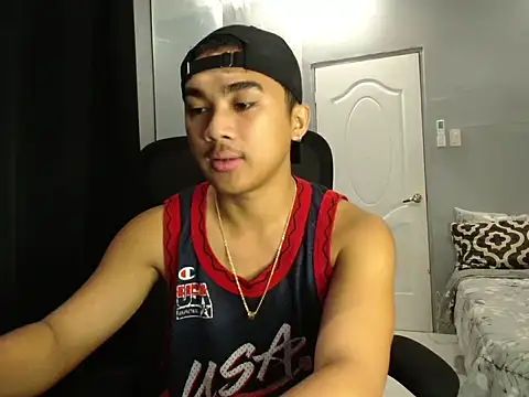 pinoyAdrianneXXX online show from 09/28/25, 12:38