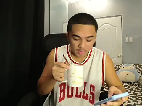 pinoyAdrianneXXX online show from 10/03/25, 12:29