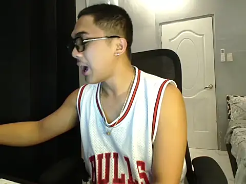 pinoyAdrianneXXX online show from 10/13/25, 02:11