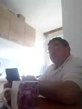 ColaredCuck55 online show from 11/12/25, 08:59