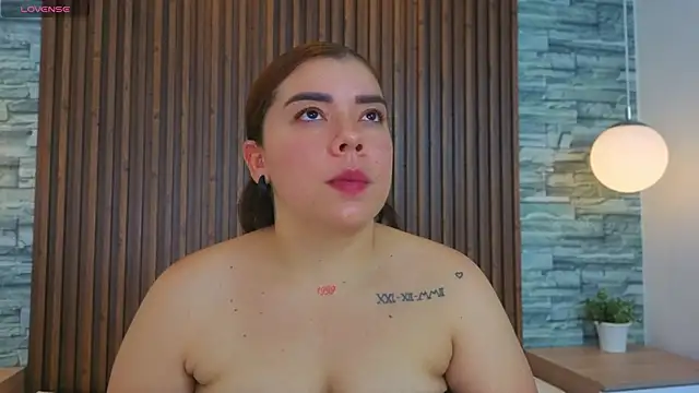 Snapshot of leilapons chatting on 02/25/26, 05:55 leilapons online show from 02/25/26, 05:55