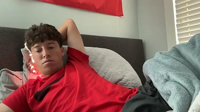 Snapshot of isiah_xx chatting on 11/03/25, 04:30 isiah xx online show from 11/03/25, 04:30