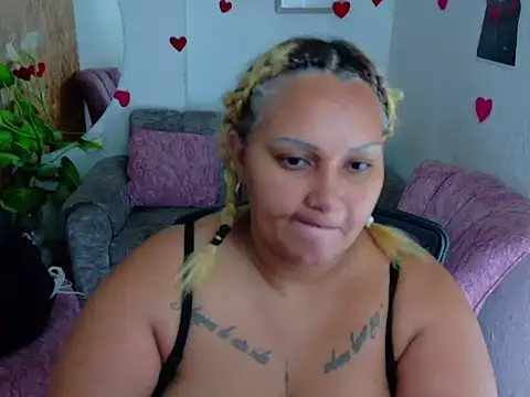 laleska montenegro online show from 02/11/26, 04:39