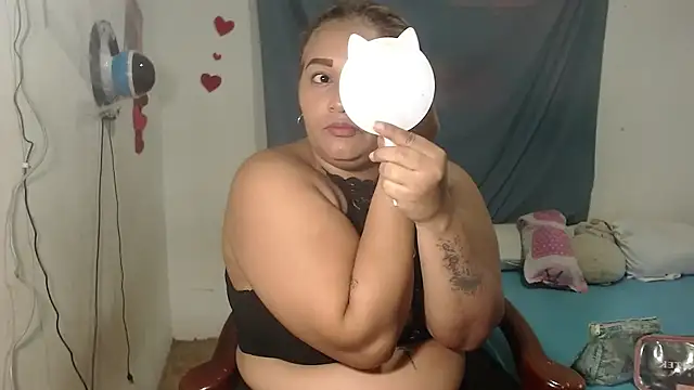 laleska montenegro online show from 04/10/26, 11:59