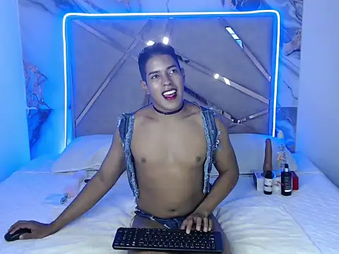 Boy-X- online show from 09/28/25, 05:29