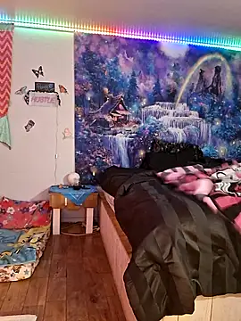 PeachyAriel online show from 10/09/25, 01:14