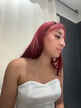 Snapshot of JuliethaDemon_ chatting on 09/23/25, 01:03 JuliethaDemon online show from 09/23/25, 01:03
