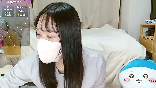 yuu-chan  online show from 01/17/26, 08:41