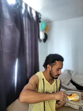 Andrusex100 online show from 04/05/26, 09:01