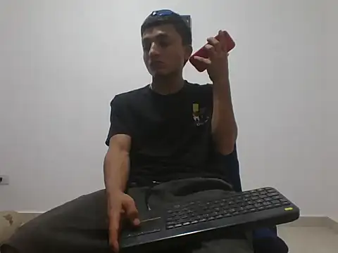 yissus 20  online show from 11/25/25, 10:43