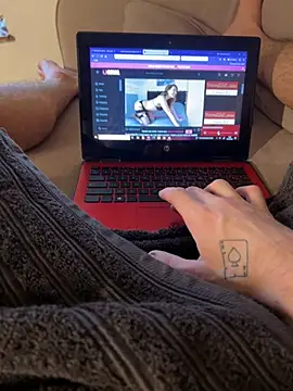 Zoro404040 online show from 02/10/26, 11:58