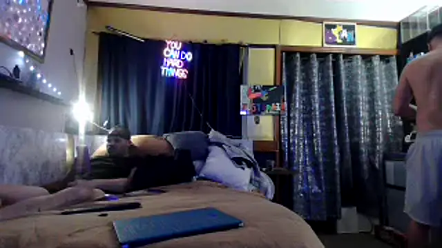 Snapshot of Xstumpy chatting on 04/09/26, 08:25 Xstumpy online show from 04/09/26, 08:25