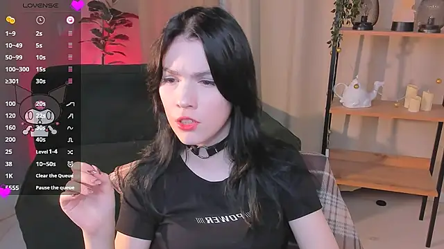 Sophie SkyAngel online show from 10/02/25, 08:49