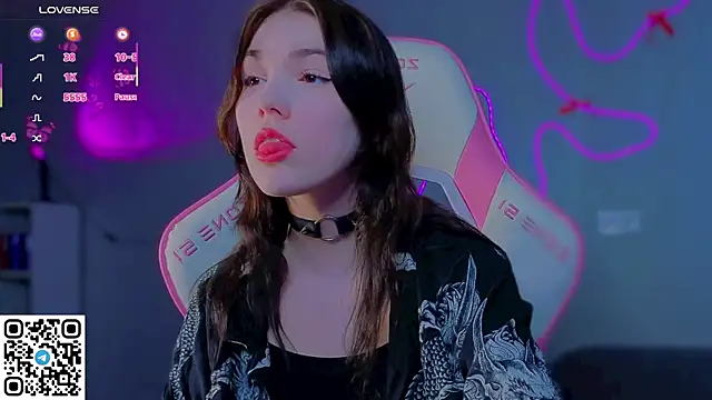 Sophie SkyAngel online show from 04/04/26, 01:19