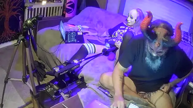 jamiezlilith online show from 10/02/25, 12:28