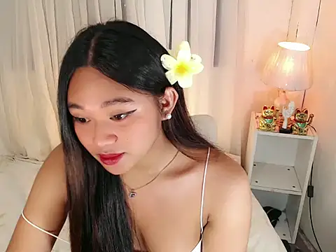 Malia cummer online show from 06/03/26, 02:33