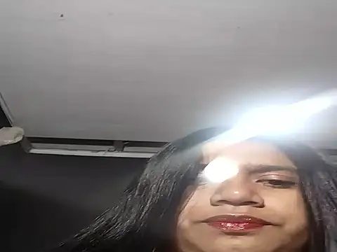 Valentina Ximena online show from 11/08/25, 11:14