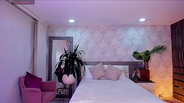 Alaiaguerra online show from 05/14/26, 08:04