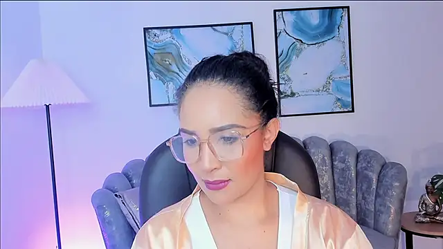 Sharon breezee online show from 10/26/25, 10:25