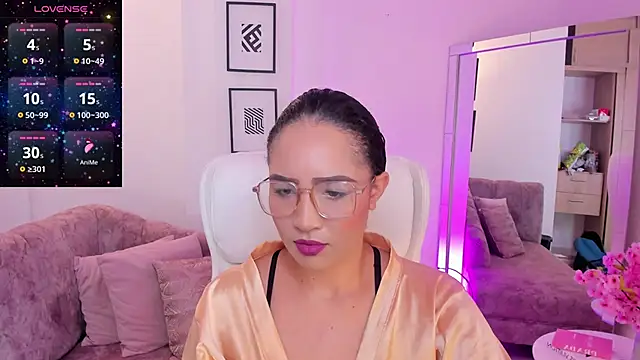 Sharon breezee online show from 11/11/25, 04:12