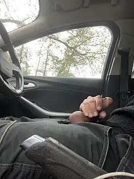 Snapshot of your_bi_slave chatting on 10/04/25, 12:58 your bi slave online show from 10/04/25, 12:58