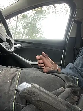 Snapshot of your_bi_slave chatting on 10/12/25, 02:16 your bi slave online show from 10/12/25, 02:16