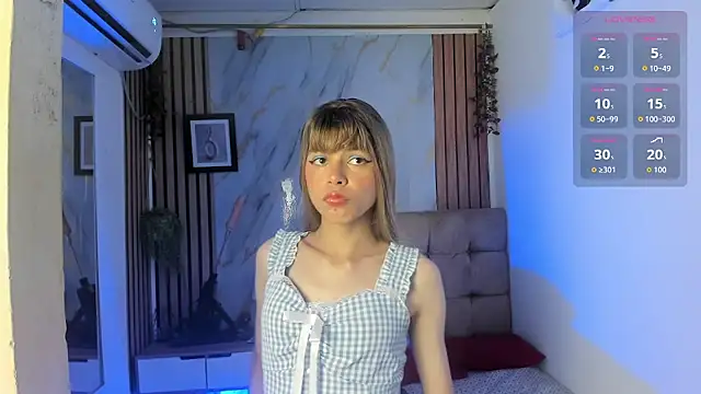 Vanessa Jenner online show from 05/21/26, 08:49