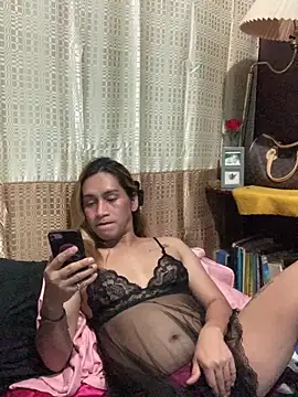 pretty TRANSjona online show from 04/10/26, 07:51