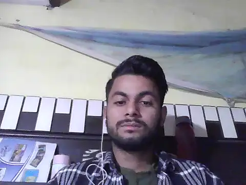 ursdreamperson online show from 11/06/25, 02:23