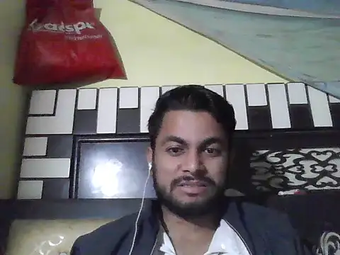 ursdreamperson online show from 11/21/25, 02:54