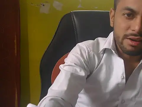 ursdreamperson online show from 06/16/26, 01:19
