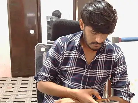 krishjaat43 online show from 10/31/25, 05:19