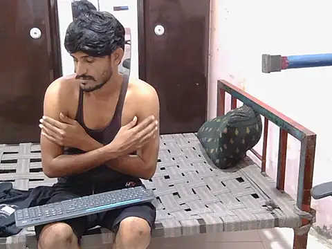 krishjaat43 online show from 11/02/25, 03:36