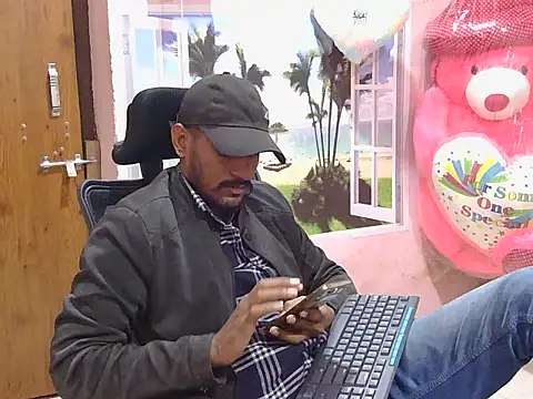 krishjaat43 online show from 12/21/25, 08:05