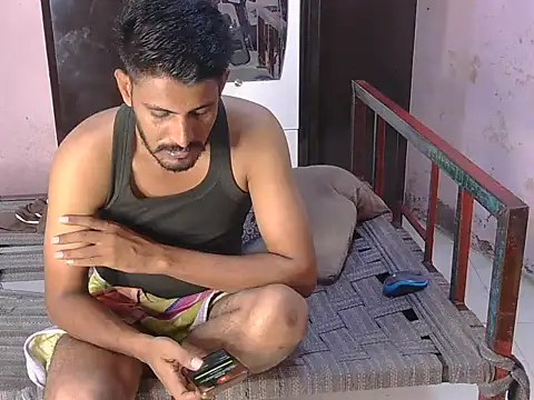 Snapshot of krishjaat43 chatting on 04/24/26, 07:33 krishjaat43 online show from 04/24/26, 07:33