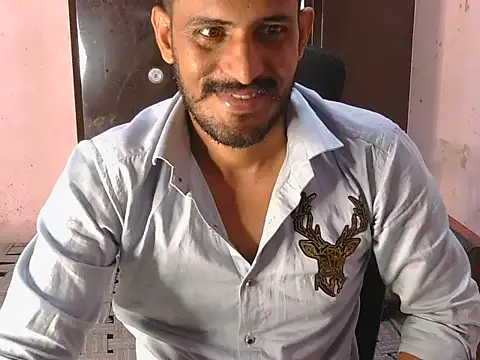 Snapshot of krishjaat43 chatting on 04/28/26, 04:45 krishjaat43 online show from 04/28/26, 04:45