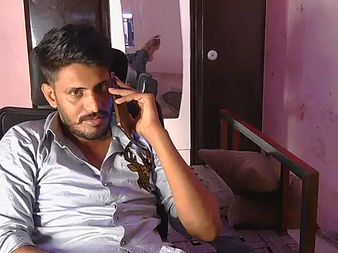 Snapshot of krishjaat43 chatting on 04/29/26, 08:29 krishjaat43 online show from 04/29/26, 08:29