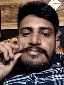 Snapshot of krishjaat43 chatting on 05/03/26, 08:09 krishjaat43 online show from 05/03/26, 08:09