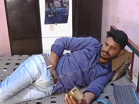 Snapshot of krishjaat43 chatting on 05/03/26, 08:15 krishjaat43 online show from 05/03/26, 08:15