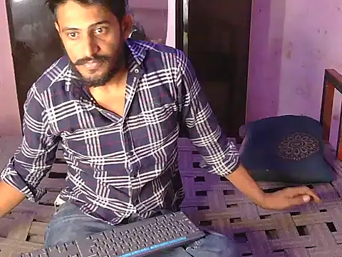Snapshot of krishjaat43 chatting on 06/01/26, 06:37 krishjaat43 online show from 06/01/26, 06:37