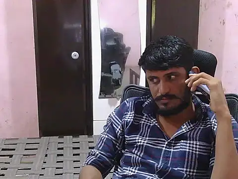 Snapshot of krishjaat43 chatting on 06/06/26, 05:45 krishjaat43 online show from 06/06/26, 05:45