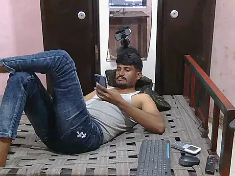 Snapshot of krishjaat43 chatting on 07/06/26, 03:03 krishjaat43 online show from 07/06/26, 03:03