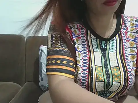 SeksiEstella online show from 12/18/25, 09:21