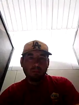 Snapshot of Lujor chatting on 07/19/26, 06:44 Lujor online show from 07/19/26, 06:44