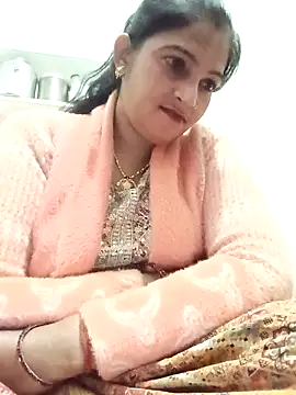 Chhaya hot online show from 12/17/25, 02:56