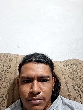 Snapshot of jordison420 chatting on 09/15/25, 05:29 jordison420 online show from 09/15/25, 05:29