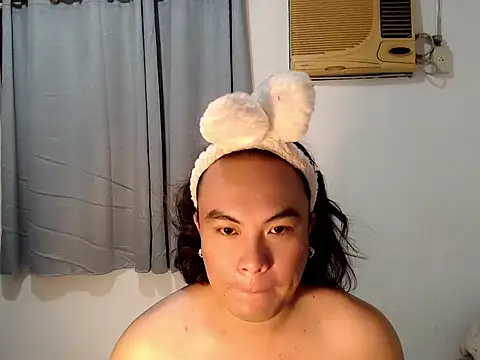 asianayumi online show from 02/18/26, 05:25