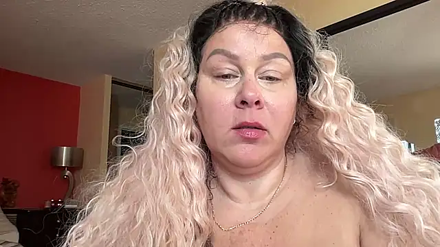 Snapshot of number1slut chatting on 05/26/26, 12:34 number1slut online show from 05/26/26, 12:34