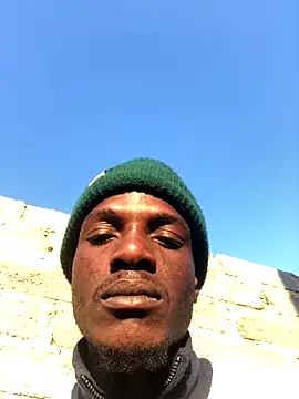 cuminsidebby online show from 10/10/25, 04:22